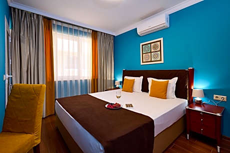 Art Green Boutique Hotel