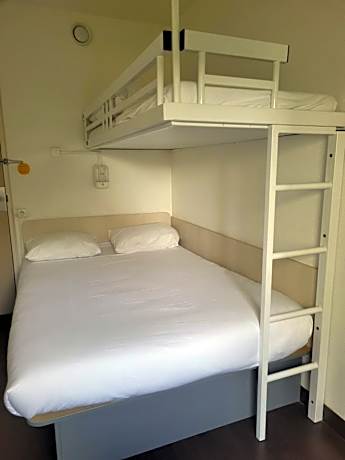 TIP HOTEL CAMBRAI ex HOTEL F1