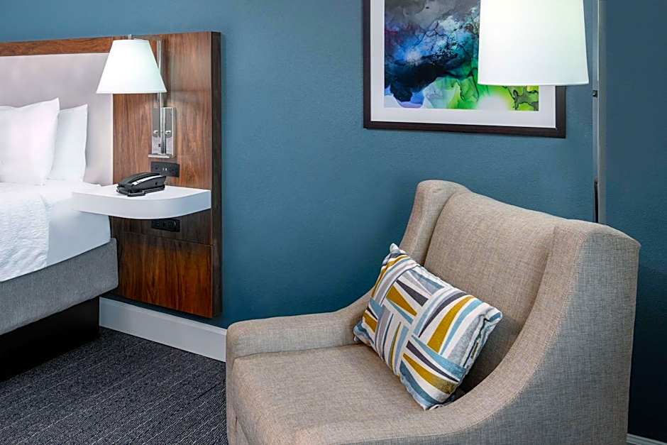 Hampton Inn By Hilton Savannah Historic District