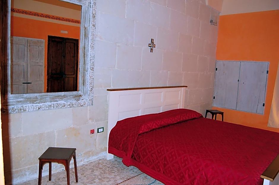 Borgo dei Filitti - B&B artistico - Piscina Solarium & Enoteca