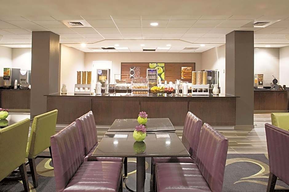 La Quinta Inn & Suites by Wyndham Denver Englewood Tech Ctr