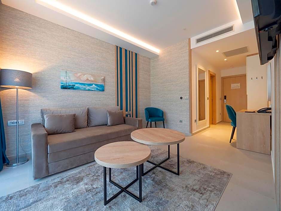 Montenegro Beach Resort