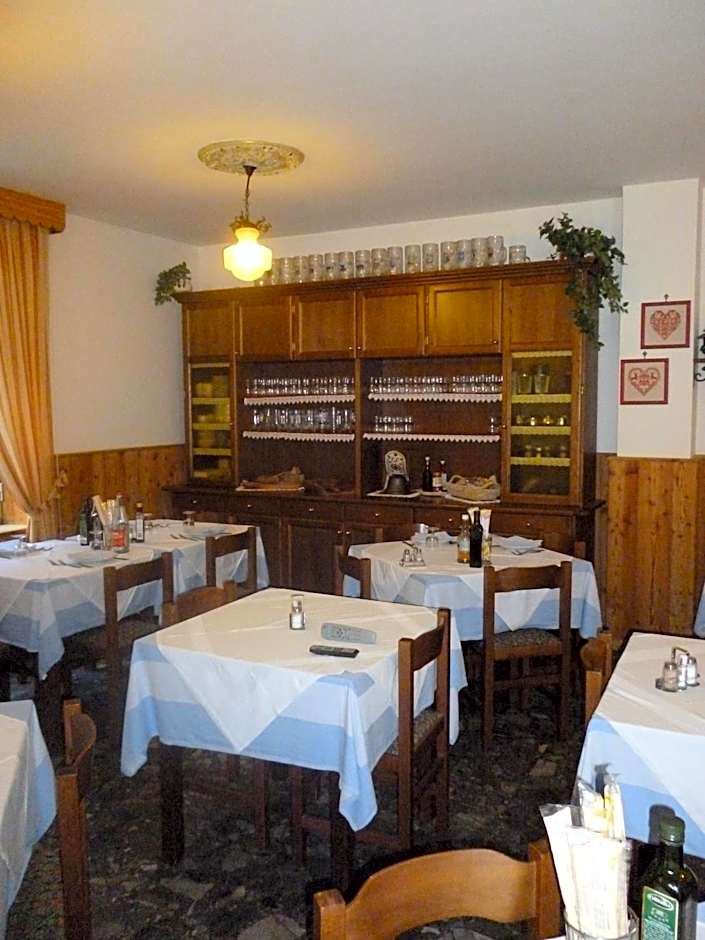 Hotel Fior di Roccia