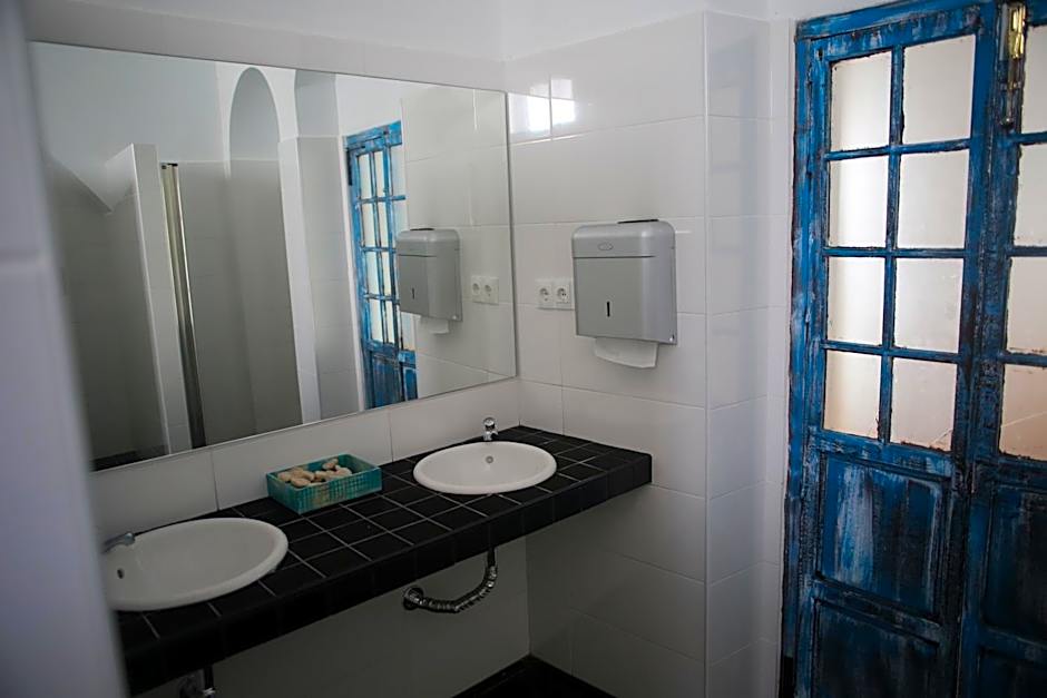 Wake up in Tarifa Hostel & Restaurant Lounge