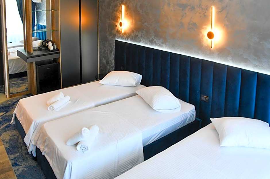 HOTEL TOPAZ 4* CAP AURORA