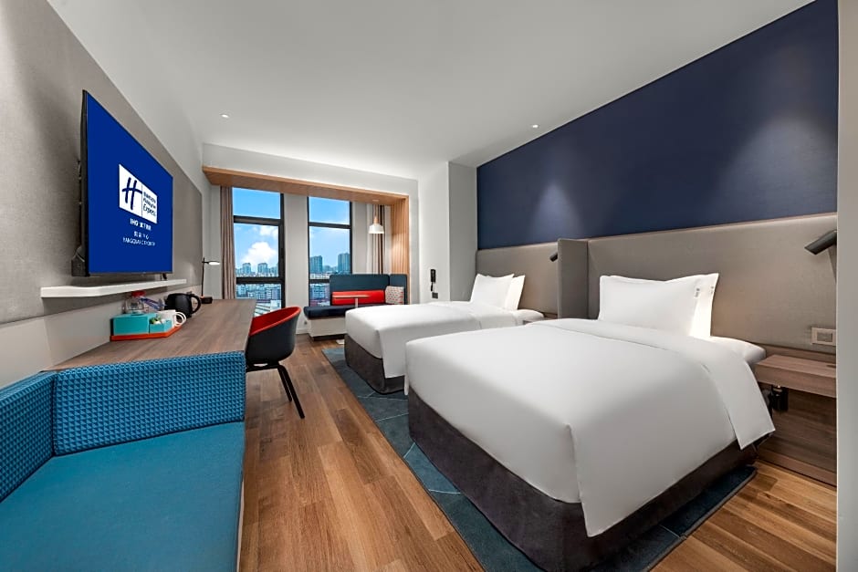 Holiday Inn Express Yangquan City Center By IHG