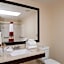 Red Roof PLUS & Suites Opelika