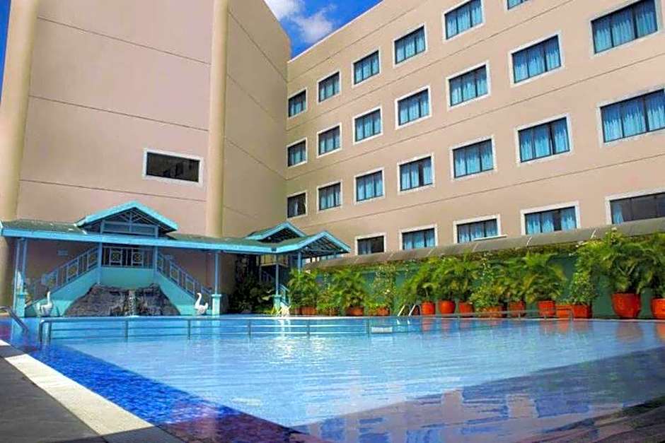 Tunjungan Hotel Surabaya