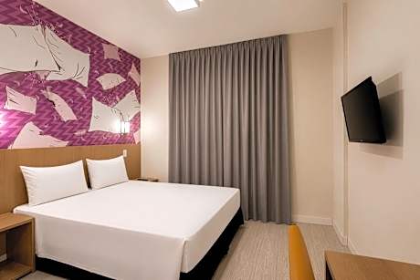 Standard Apartment with One Double Bed
