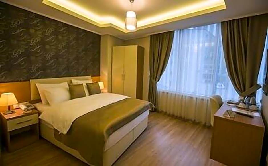 Park Square Hotel