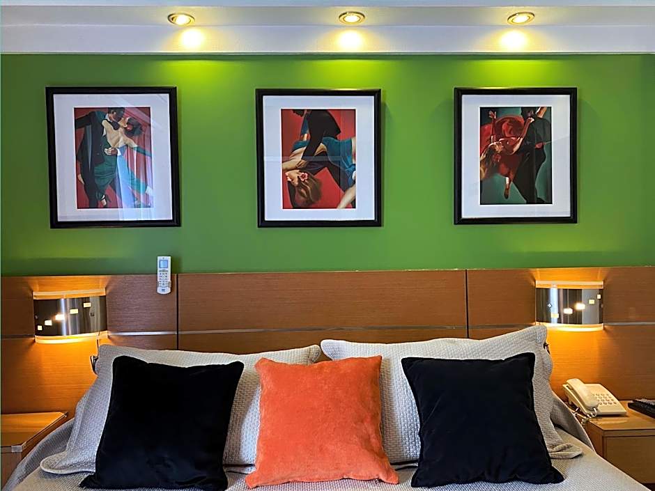 Sarmiento Palace Hotel