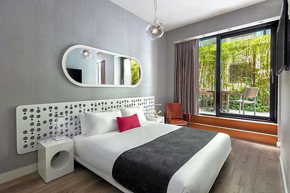 Dream Downtown by Hyatt