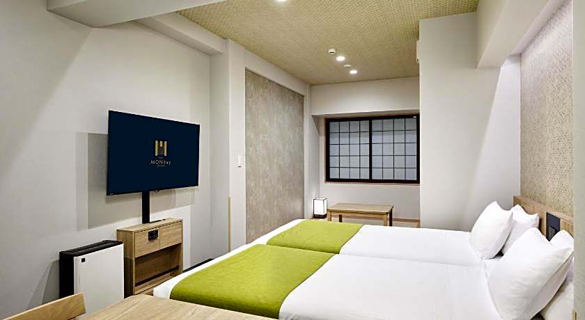 MONday Apart Premium UENO