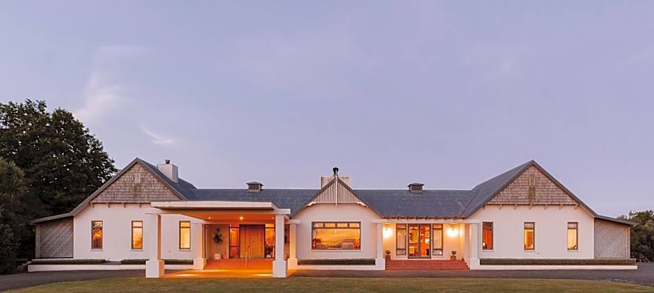 Hiwinui Country Estate