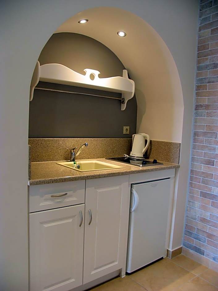 Anassa Deluxe Suites