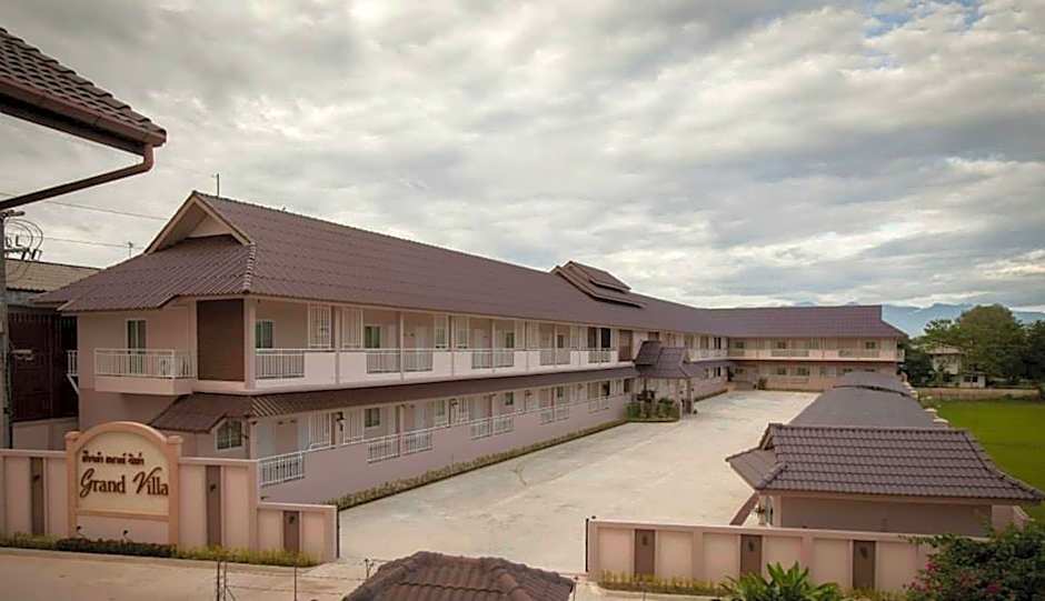 Chiangkham Grand Villa