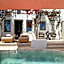 Andronis Luxury Suites