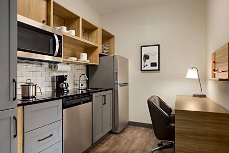 Studio Suite with Two Queen Beds