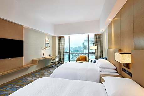 Deluxe Guest room, 2 Queen, City view