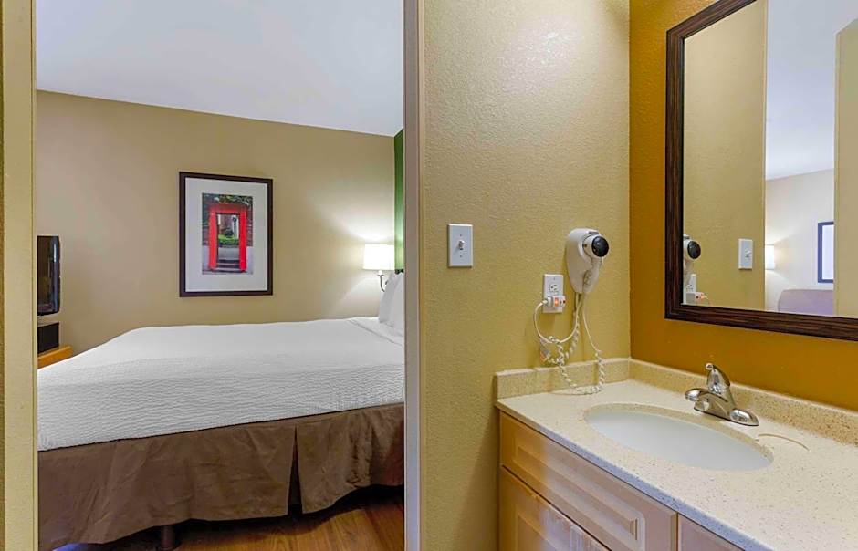 Extended Stay America Suites - Boston - Woburn