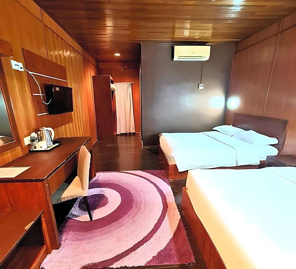 Photo 1 of 2 of Standard Chalet