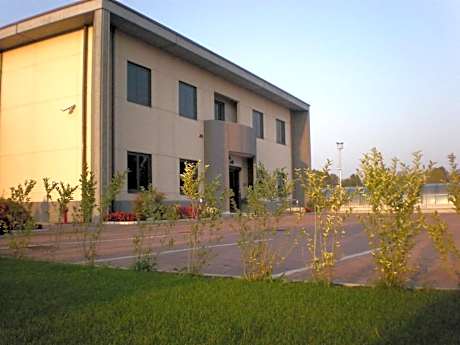 Groane Hotel Residence