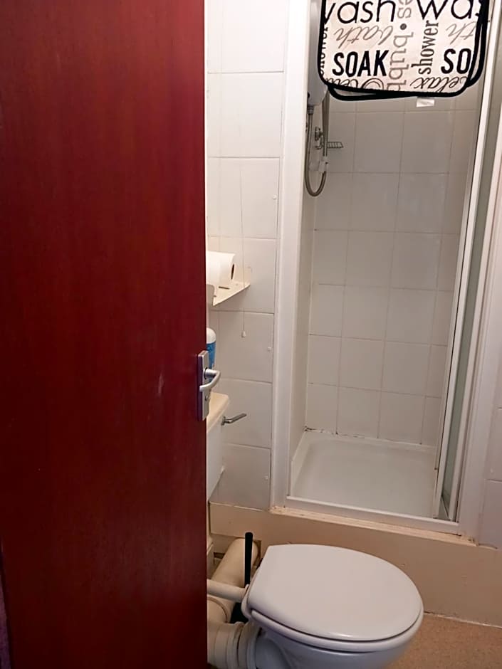 My Adam Hotel