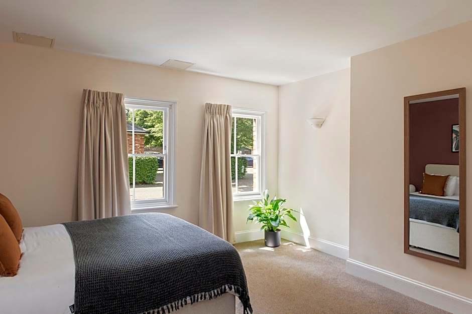 SACO Reading – Castle Crescent