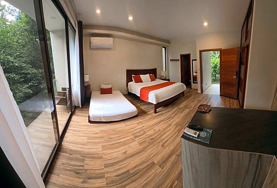 MBH Maya Bacalar Hotel Boutique