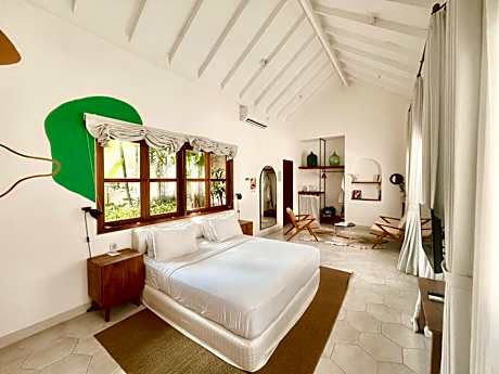 Happy Together Pool View Suite