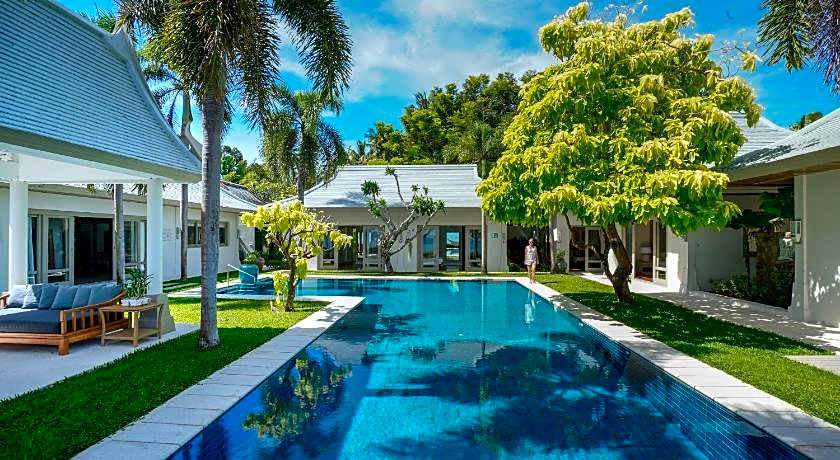 Miskawaan Beachfront Villas