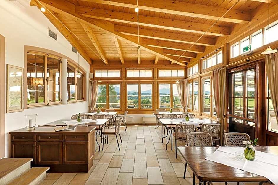 Hotel Auf der Gsteig GmbH