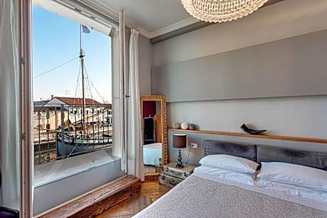 Superior Double Room with Balcony