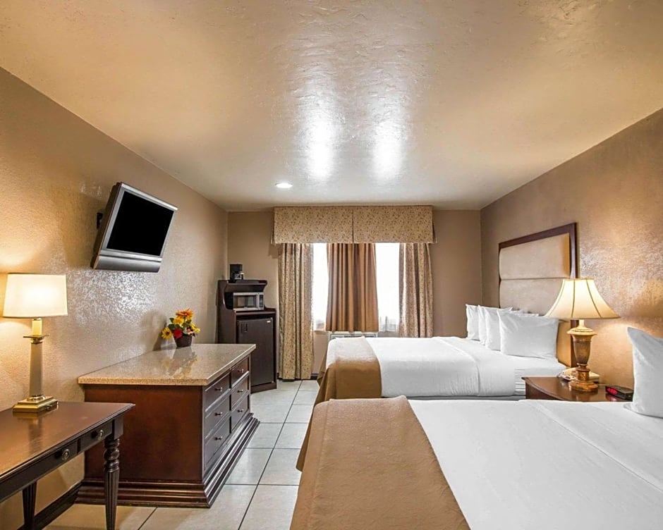Hotel Baja San Diego