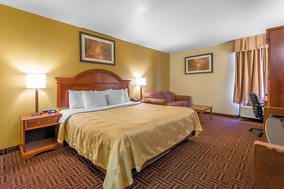 Quality Inn South Colorado Springs