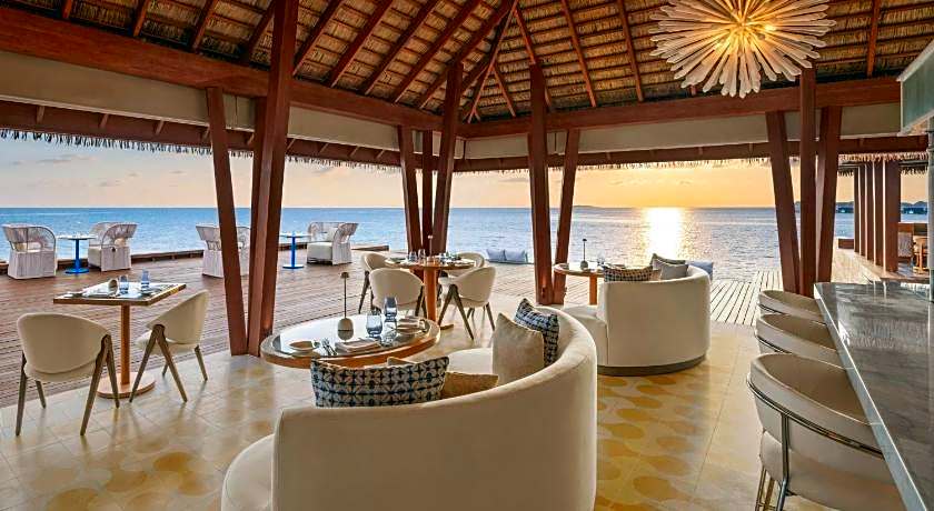 W Maldives