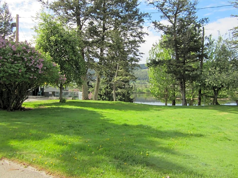 Lakeside Motel