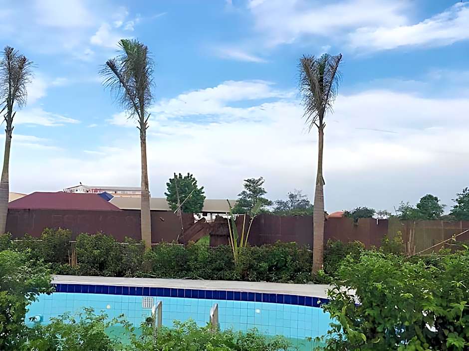 Jian Guo Grand Hotel