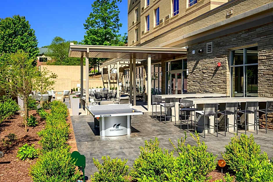 Courtyard by Marriott Raleigh Cary/Crossroads