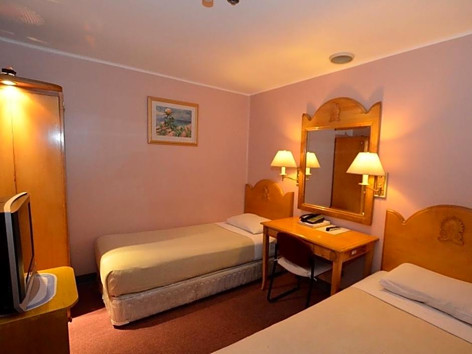 Palladium Suites Hotel