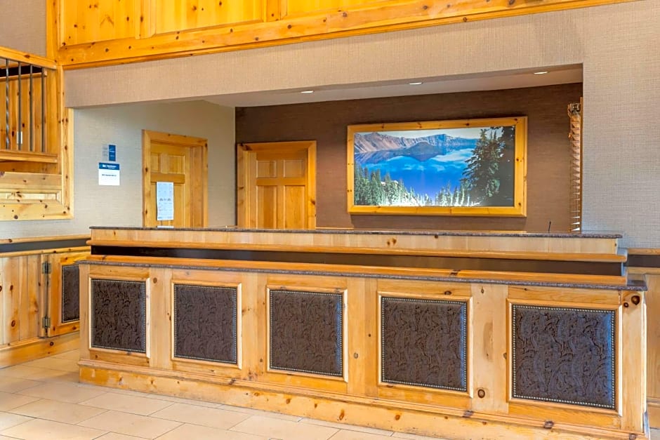 Best Western Plus Olympic Inn
