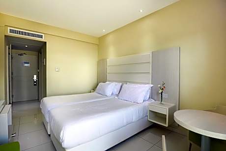 Double or Twin Room with Side Sea View