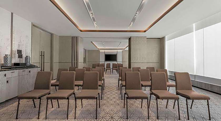 Courtyard by Marriott Phuket Town