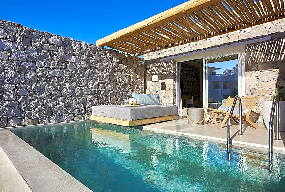 Artemis Deluxe Rooms