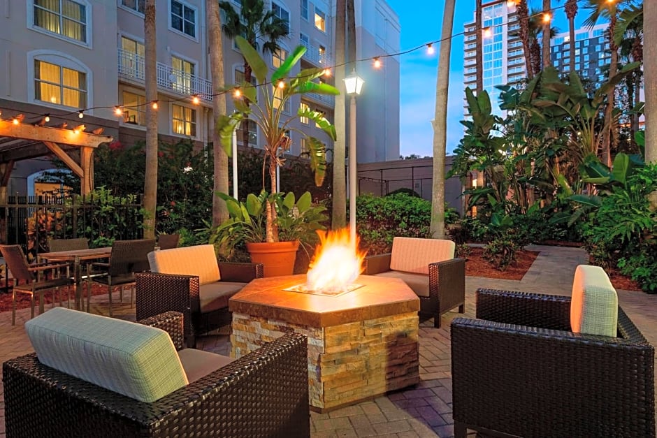 Courtyard by Marriott Tampa Downtown