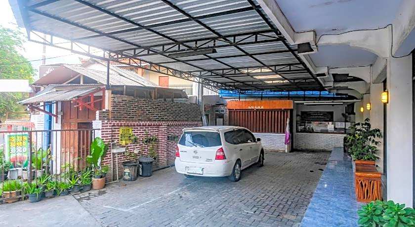 OYO 2519 Mayang Garini