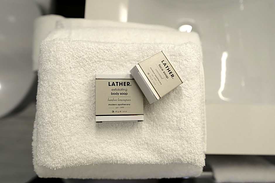 Edge Hotel Washington Heights