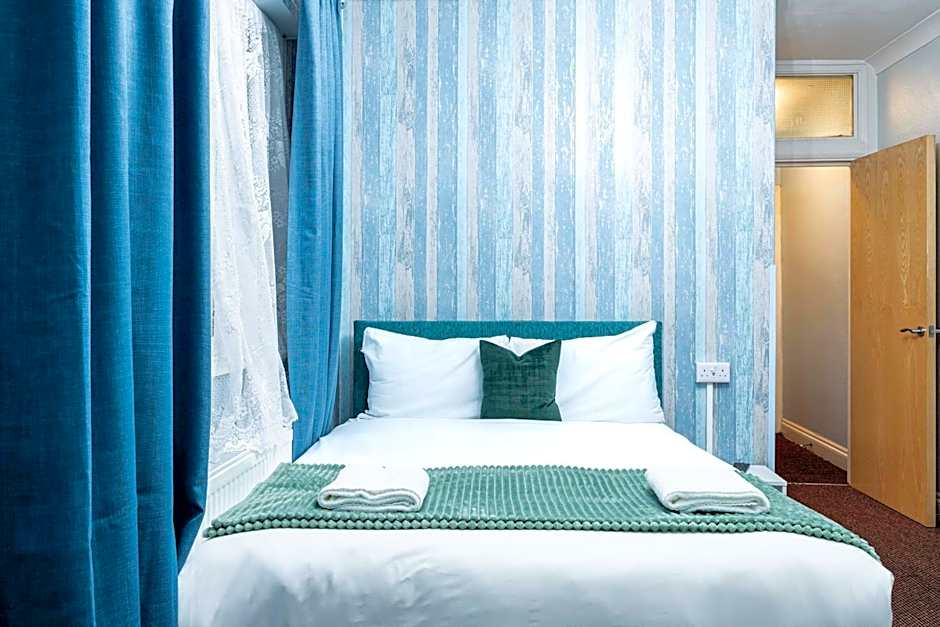 Lancaster Court Hotel