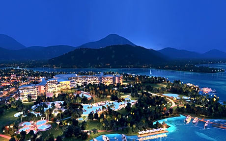 DoubleTree Resort By Hilton Hainan - Xinglong Lakeside