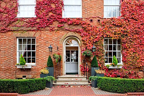 Holiday Inn Milton Keynes East M1 Junc 14 By IHG